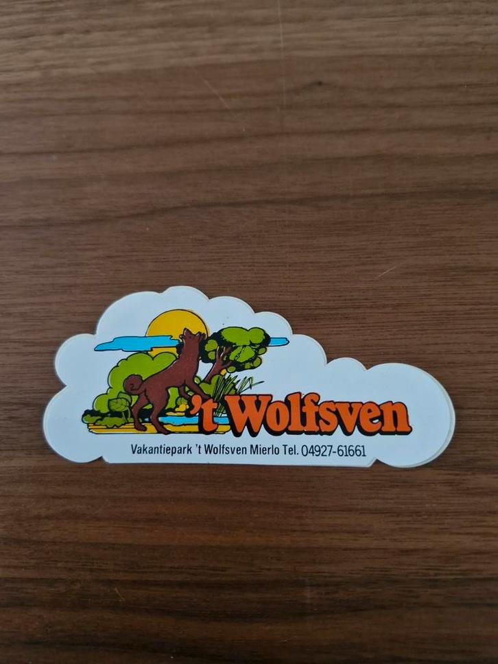 2145 Vintage Vakantiepark 't Wolfsven Sticker, Verzamelen, Stickers, Gebruikt, Overige typen, Ophalen of Verzenden