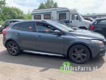 Stijl midden-rechts van een Volvo V40 (45500) beschikbaar voor biedingen