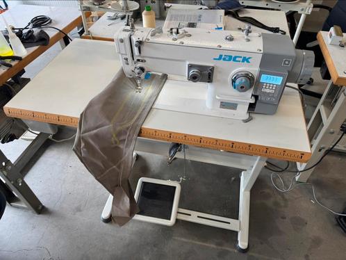 Industriele naaimachine jack zigzag+recht automaat, Hobby en Vrije tijd, Naaimachines en Toebehoren, Zo goed als nieuw, Naaimachine