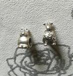 Pandora poesje en giraffe, Sieraden, Tassen en Uiterlijk, Bedels, Verzenden, Pandora, Zo goed als nieuw, 2 of 3 bedels