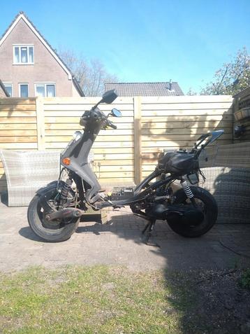 Peugeot speedfight 2 70cc beschikbaar voor biedingen