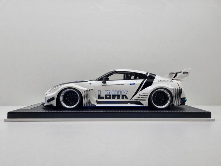 1:12 Ivy
Nissan Skyline GTR R35 Liberty Walk 1/20 1:12 Nieuw, Hobby en Vrije tijd, Modelauto's | 1:5 tot 1:12, Nieuw, Auto, 1:9 t/m 1:12