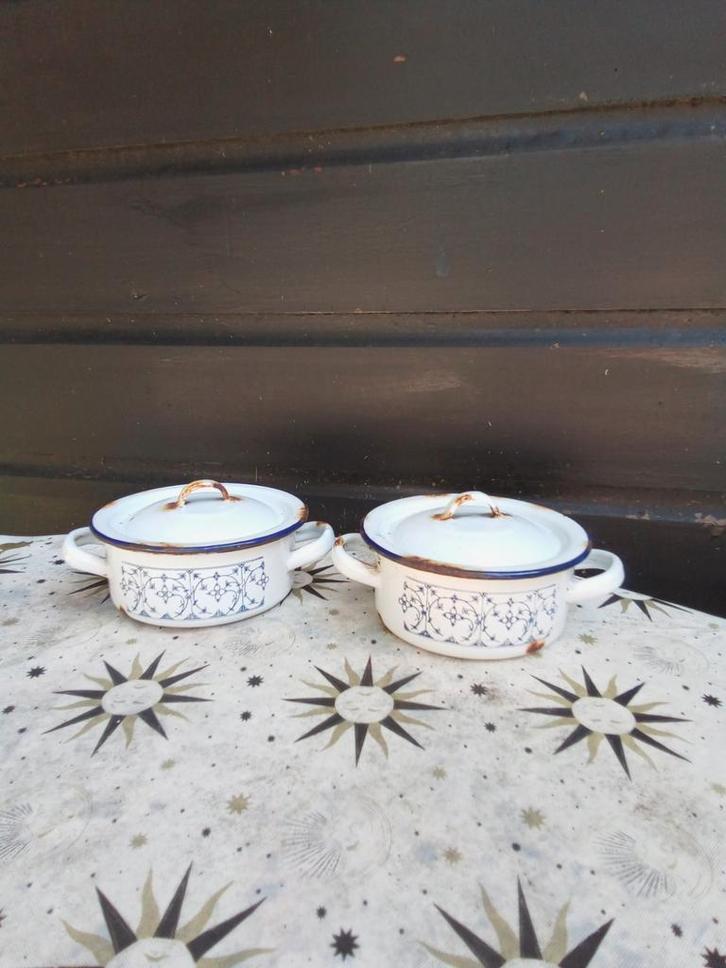 Emaille gedecoreerde pannetjes., Antiek en Kunst, Antiek | Emaille, Ophalen of Verzenden