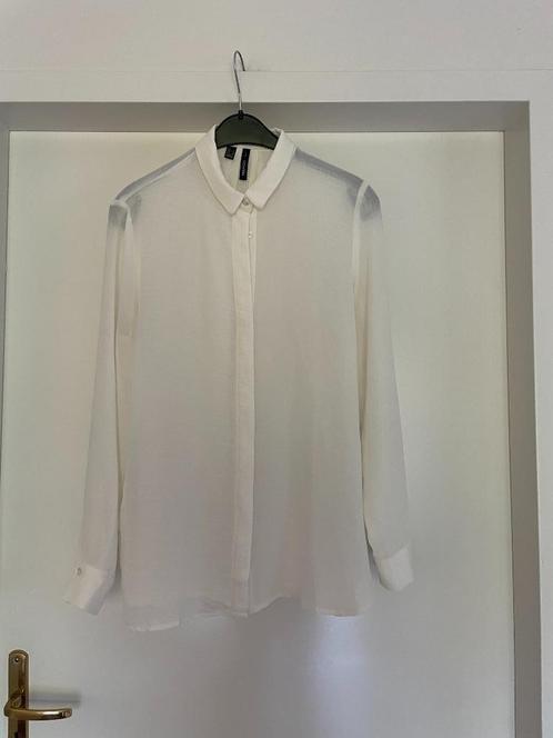 MANGO: mooi fijn en teer bloesje maat M, Kleding | Dames, Blouses en Tunieken, Zo goed als nieuw, Maat 38/40 (M), Wit, Verzenden