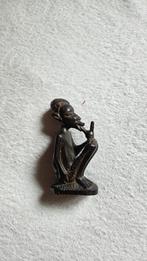 Handgesneden houten Afrikaanse figuur, Antiek en Kunst, Kunst | Beelden en Houtsnijwerken, Ophalen of Verzenden