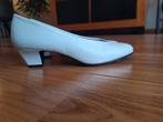 Witte pumps maat 37 - 1x gedragen, echt leer, Ophalen of Verzenden, Zo goed als nieuw, Wit, Pumps