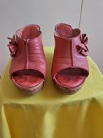 Te koop aangeboden: Echt lederen damesschoen, Ophalen of Verzenden, Zo goed als nieuw, Roze, Schoenen met hoge hakken