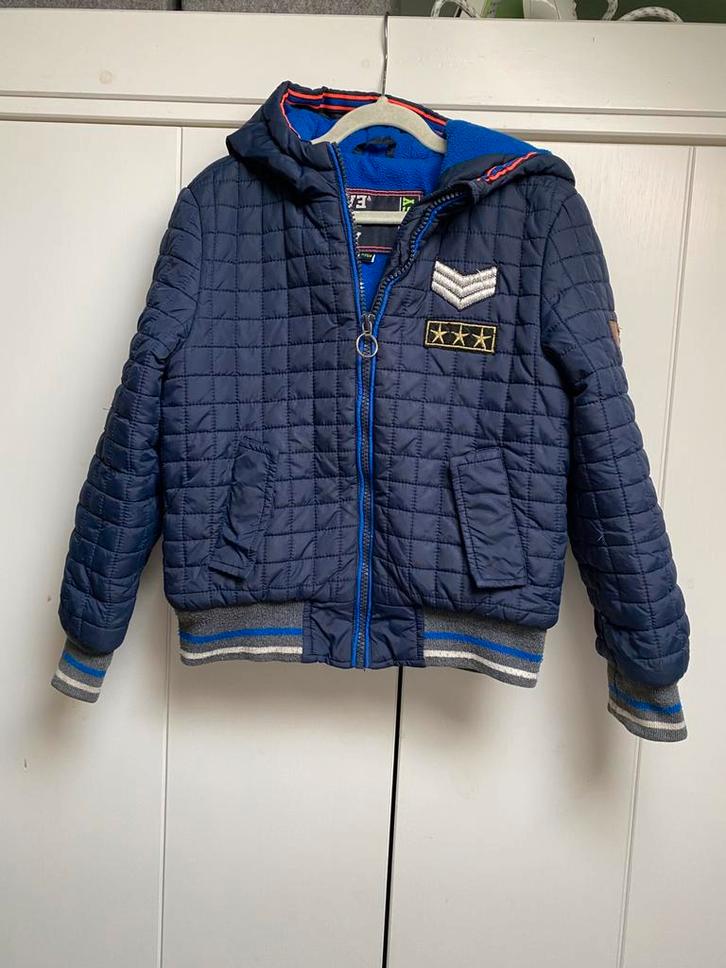 Jas b-nosy tussenjas maat 122/128 jongens, Kinderen en Baby's, Kinderkleding | Maat 122, Zo goed als nieuw, Jongen, Jas, Ophalen of Verzenden