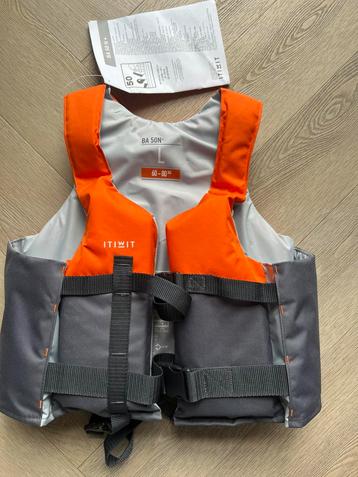 Nieuw zwemvest 60-80 kg 2 stuks aanwezig beschikbaar voor biedingen