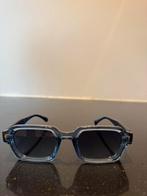 Blauwe Zonnebril, Sieraden, Tassen en Uiterlijk, Zonnebrillen en Brillen | Dames, Overige merken, Zonnebril, Blauw, Ophalen of Verzenden