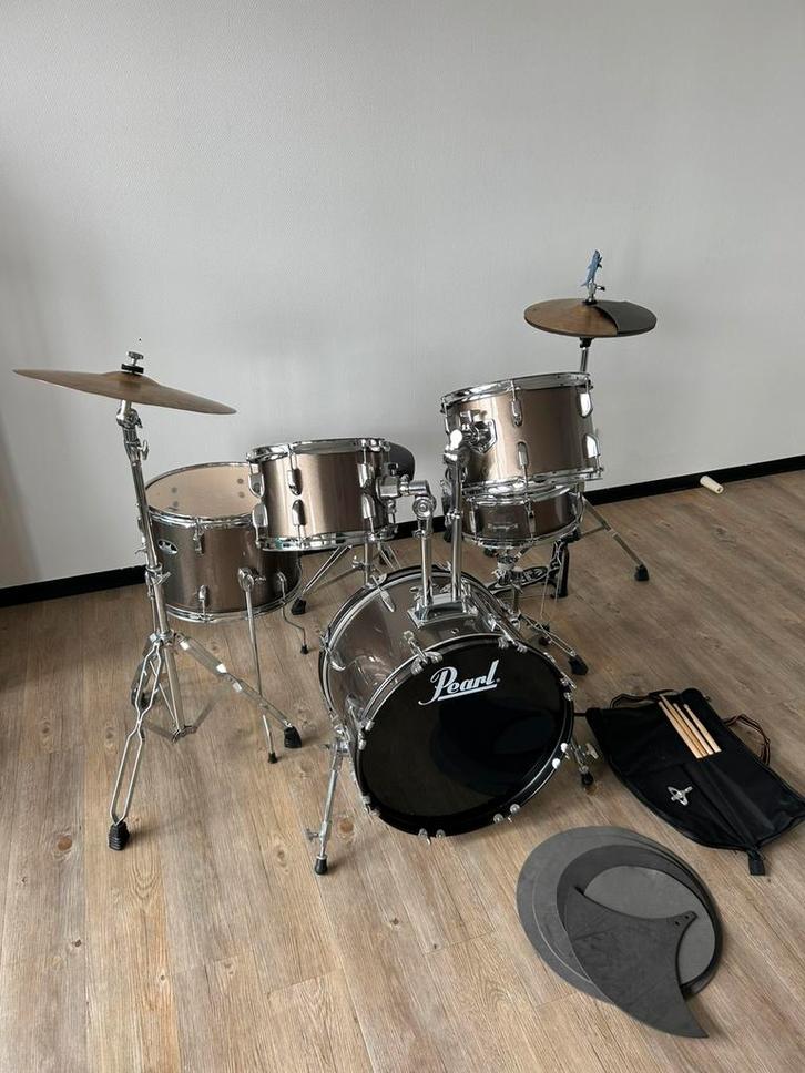 compleet drumstel, Muziek en Instrumenten, Drumstellen en Slagwerk, Zo goed als nieuw, Pearl, Ophalen