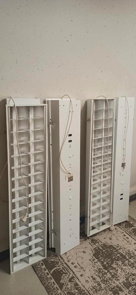4x TL-armaturen plafondlampen 120x30 cm – €30, Huis en Inrichting, Lampen | Plafondlampen, Zo goed als nieuw, Ophalen of Verzenden