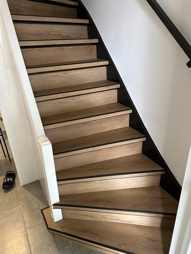 De trappenfixer Pvc traprenovatie op maat !, Huis en Inrichting, Stoffering | Vloerbedekking, Zo goed als nieuw, 75 m² of meer