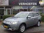 Mitsubishi Outlander 2.0 Instyle 4WD - 7 PERS - AUTOMAAT - P, Auto's, Mitsubishi, Automaat, 15 km/l, Beige, 4 cilinders