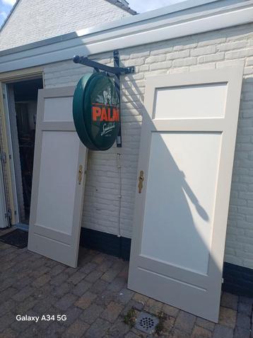 2x paneeldeuren  beschikbaar voor biedingen