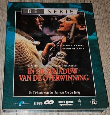 In De Schaduw Van De Overwinning - De Serie - 2DVD Box beschikbaar voor biedingen
