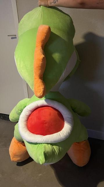 Yoshi XL knuffel Mario games ca 80cm hoog beschikbaar voor biedingen