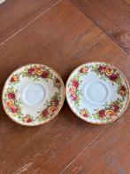 Vintage Theeservies - Kopjes, Schoteltjes & Suikerkannetje, Antiek en Kunst, Antiek | Servies los, Ophalen of Verzenden