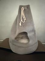 Design by Lotte Villar Kattenhuis, Ophalen, Zo goed als nieuw, Pluche