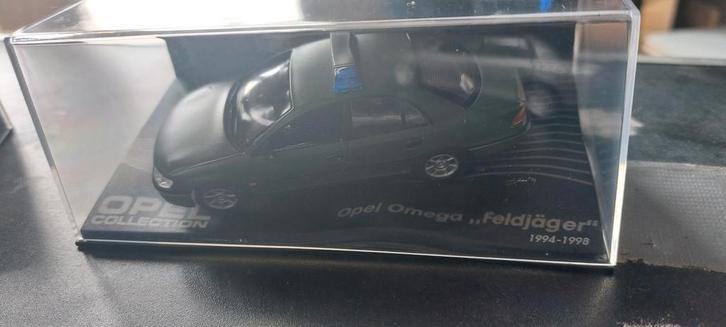 Te koop: Opel Omega B Modelauto's, Hobby en Vrije tijd, Modelauto's | 1:43, Zo goed als nieuw, Auto, Overige merken, Ophalen of Verzenden