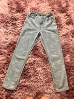 Nieuwe jeans Hema 158, kersenprint, Broek, Meisje, Nieuw, Ophalen of Verzenden