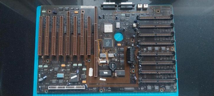 IBM IBM PS/2 Model 95 of PS/2 Server 95. , Computers en Software, Vintage Computers, Ophalen of Verzenden