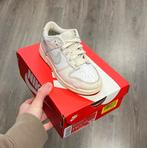 Nike Dunk Low ‘Phantom Light Silver’ sneakers - Maat 28.5, Jongen of Meisje, Schoenen, Ophalen of Verzenden, Zo goed als nieuw