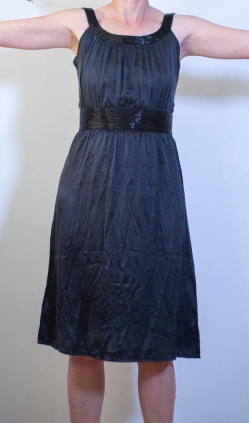 Galajurk, zijde jurk, cocktaildress, Kleding | Dames, Jurken, Zo goed als nieuw, Maat 38/40 (M), Zwart, Boven de knie, Ophalen of Verzenden