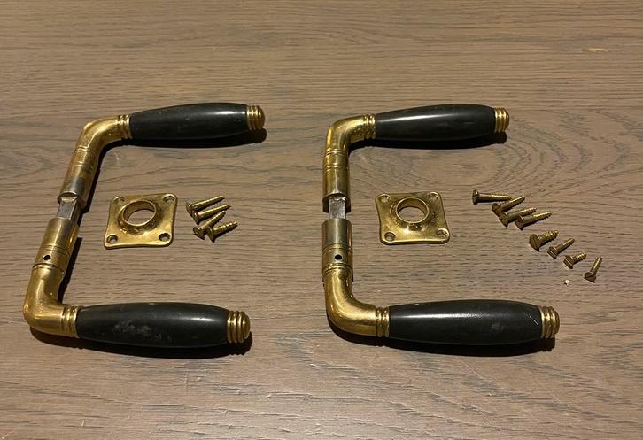 Originele goudkleurig messing deurklinken Jaren 30 Amsterdam, Antiek en Kunst, Antiek | Woonaccessoires, Ophalen of Verzenden