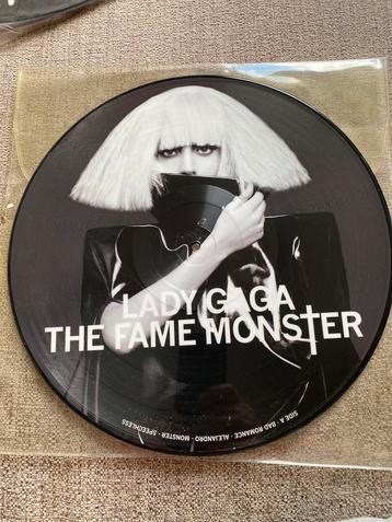 Lady Gaga the fame monster beschikbaar voor biedingen