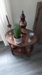 Theetafeltje op wielen met glasplaat, Antiek en Kunst, Ophalen