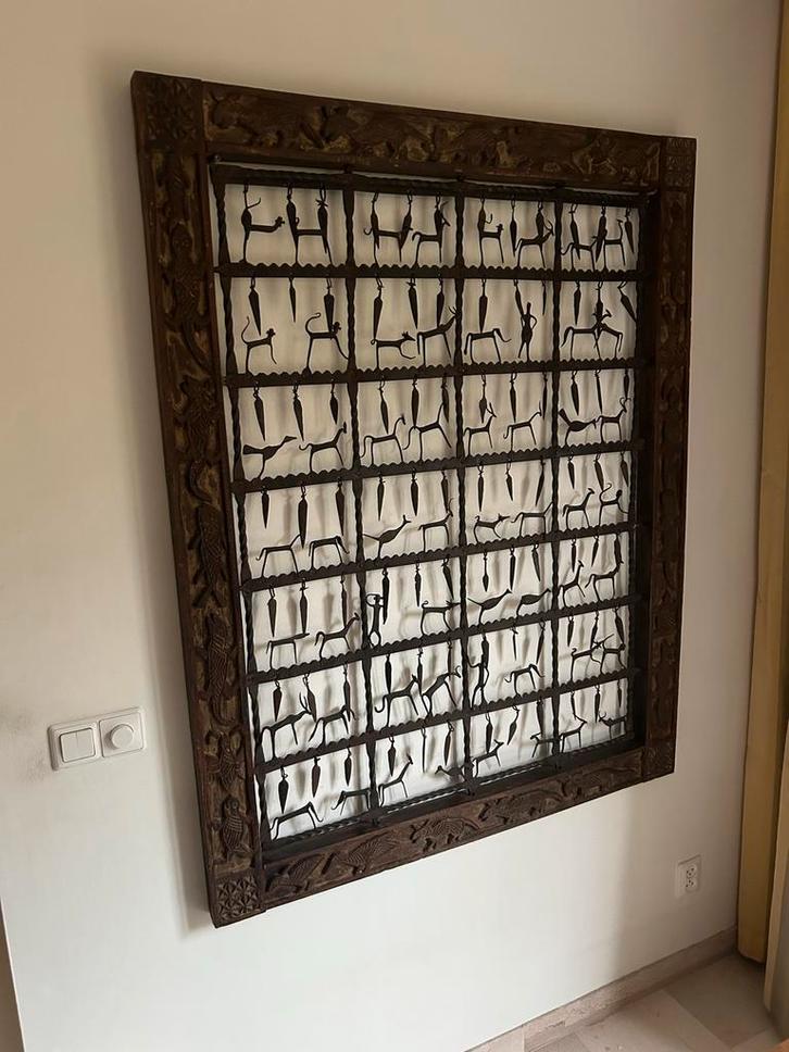 Decoratief Houten Paneel met Metalen Figuren, Antiek en Kunst, Kunst | Beelden en Houtsnijwerken, Ophalen