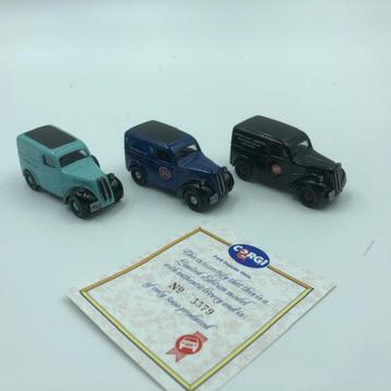 Corgi Giftset D23/1 Limited Edition Fordson 5CWT. Van's beschikbaar voor biedingen
