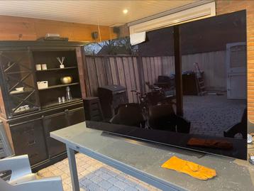 77 inch beschikbaar voor biedingen