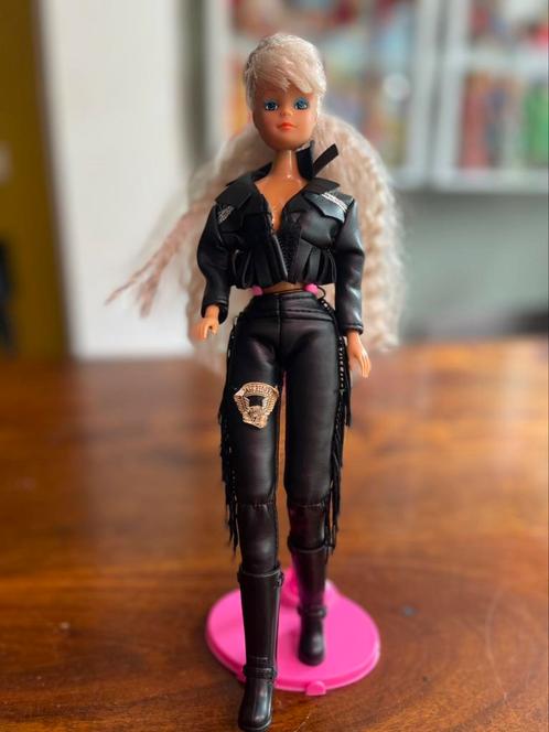 Vintage Fashion doll Steffie, Easy Rider outfit, Verzamelen, Poppen, Zo goed als nieuw, Pop, Ophalen of Verzenden