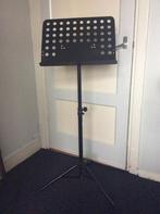 muziekstandaard van metaal, Muziek en Instrumenten, Bladmuziek, Ophalen, Overige genres, Klarinet, Zo goed als nieuw