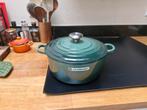 Le creuset 'Artichaut' 24cm (inh. 4,2L), Huis en Inrichting, Keuken | Potten en Pannen, Gietijzer, Nieuw, Ophalen of Verzenden