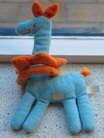 Giraffe of giraf merk Difrax blauw met oranje ringen om nek, Ophalen of Verzenden, Zo goed als nieuw, Overige typen