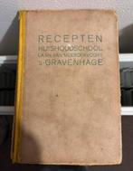 Vintage retro boek 1942  recepten huishoudschool Den Haag, Boeken, Ophalen of Verzenden, Gelezen