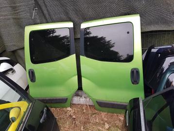 FIAT QUBO  SCHUIFDEUREN LINKS+RECHTS  beschikbaar voor biedingen