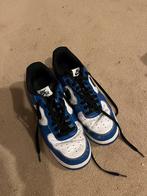Nike Air Force 1 Blauw Wit Maat 44, Kleding | Heren, Schoenen, Blauw, Nike, Ophalen of Verzenden, Sneakers of Gympen