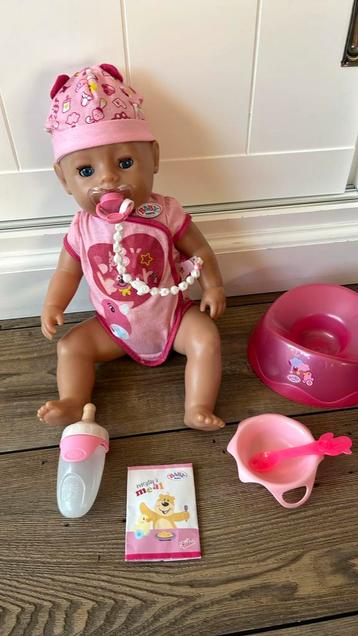 Baby born pop  beschikbaar voor biedingen