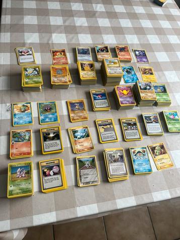 Oude Pokemon kaarten bulk ongeveer 1270 stuks beschikbaar voor biedingen