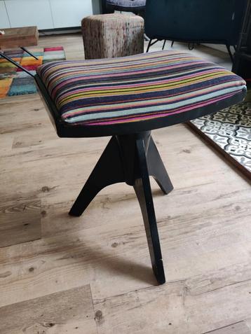 pianokruk kruk Reiner Modell kleurige strepen  beschikbaar voor biedingen