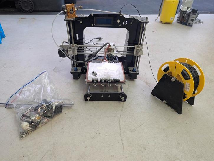 Prusa i3 kloon - Veel metalen/CNC Upgrades, Computers en Software, 3D Printers, Gebruikt, Ophalen