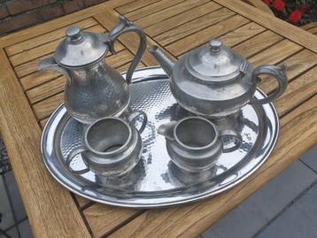 Sheffield pewter koffie/thee servies van tin met dienblad beschikbaar voor biedingen
