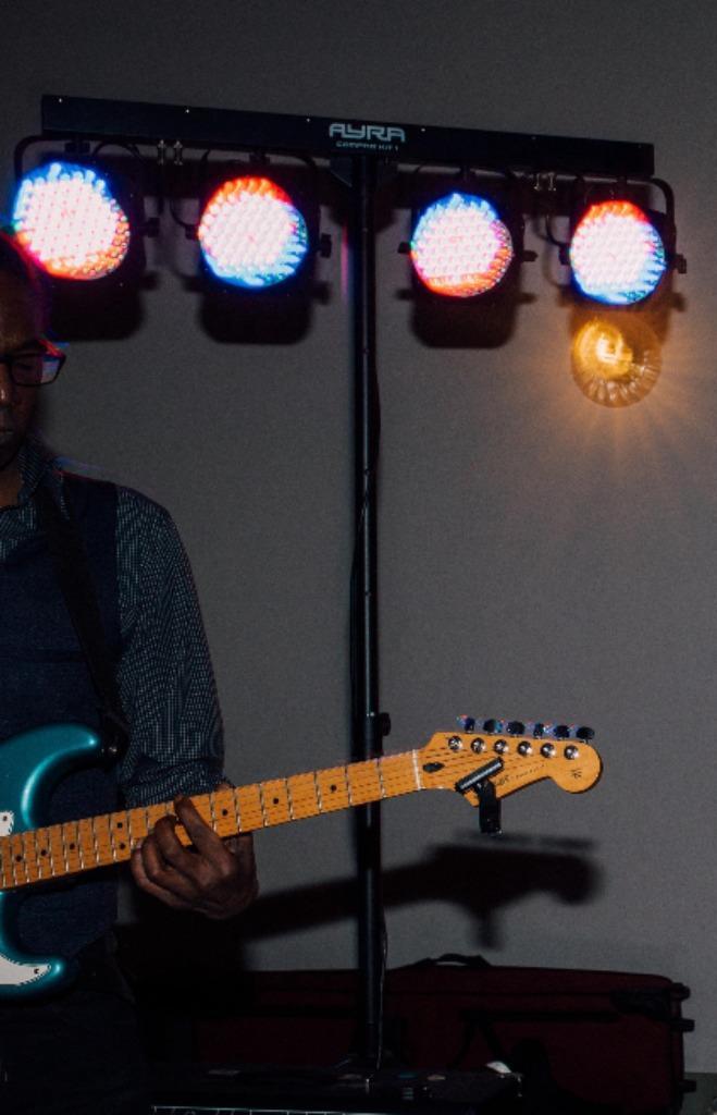 2x Ayra compar kit 1 incl. 2x bewaartas en 2x standaard, Muziek en Instrumenten, Licht en Laser, Gebruikt, Licht, Geluidgestuurd