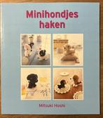 Mitsuki Hoshi - Minihondjes haken, Mitsuki Hoshi, Ophalen of Verzenden, Breien en Haken, Zo goed als nieuw