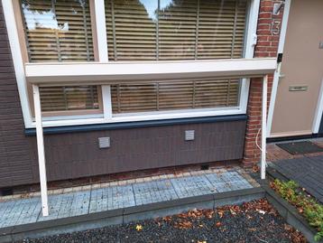 3 rolluiken verschillende maten beschikbaar voor biedingen