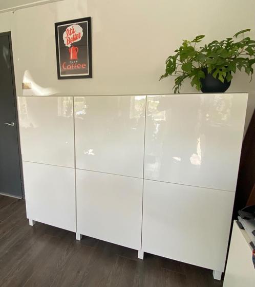 Dressoir / buffetkast Besta Ikea, wit, Huis en Inrichting, Kasten | Dressoirs, Zo goed als nieuw, 150 tot 200 cm, 25 tot 50 cm